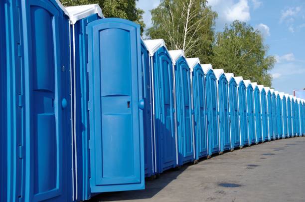 Best Luxury portable toilet rental  in Oskaloosa, KS
